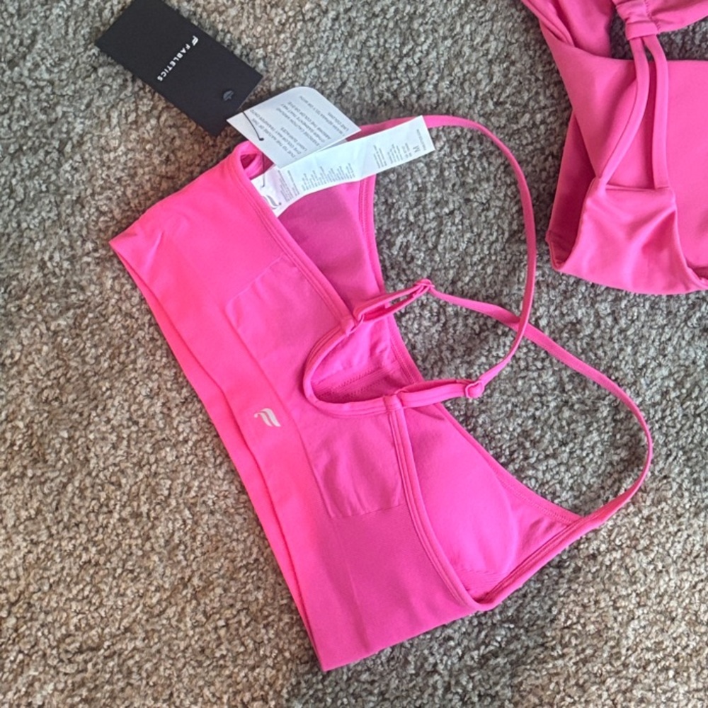 Fabletics Vibrant Pink Sports Bras
